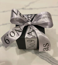 Load image into Gallery viewer, Pink Pepper & Rose Candle